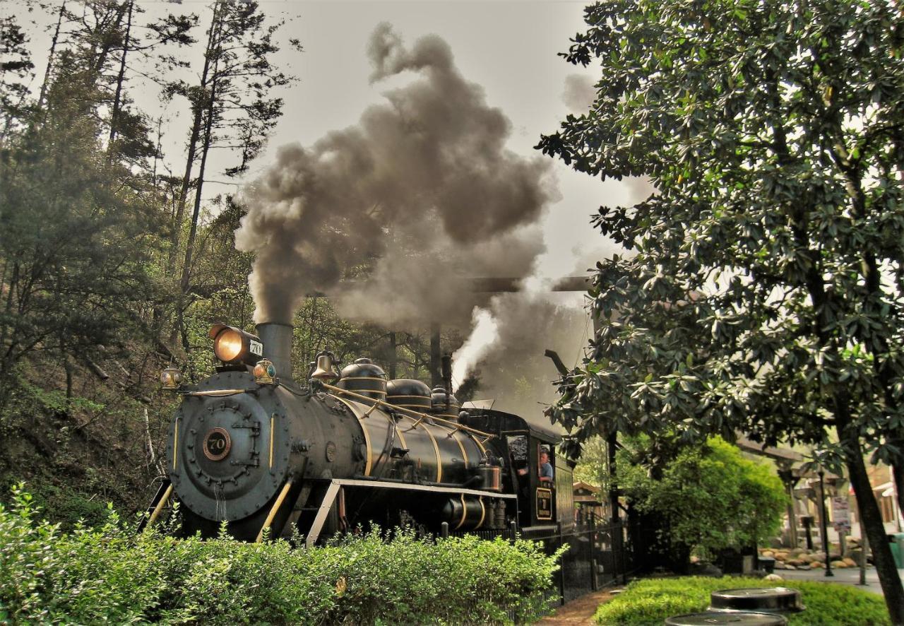 A Happy Cottage- Get 951 Worth Of Free Area Attraction Tickets For Each Paid Day! Pigeon Forge Εξωτερικό φωτογραφία